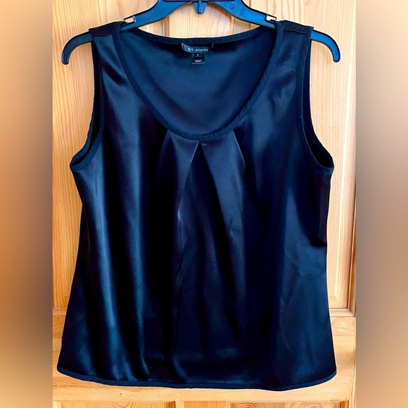 St. John Tops - St John Black Sleeveless Silk Top Medium Church Modest Old Money Preppy Formal